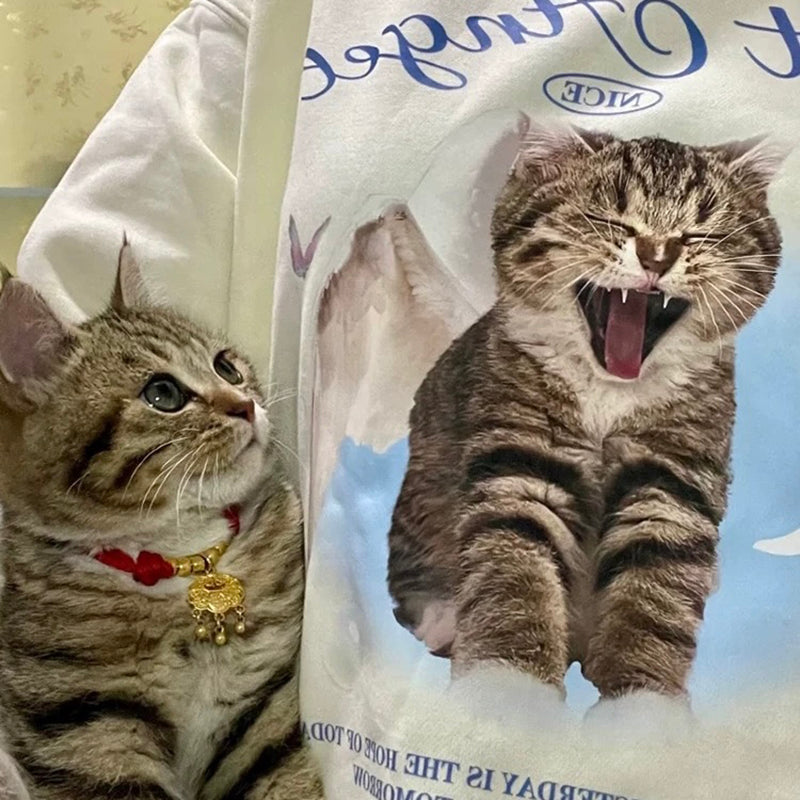 Funny yawning cat t-shirt, personalized custom cat apparel for cat lovers